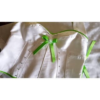 50er Jahre Hochzeitskleid Rosen Design Brautkleid zum Petticoat wei