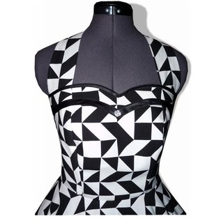 50er Petticoatkleid Tanzkleid schwarz weie abstrakte Dreiecke